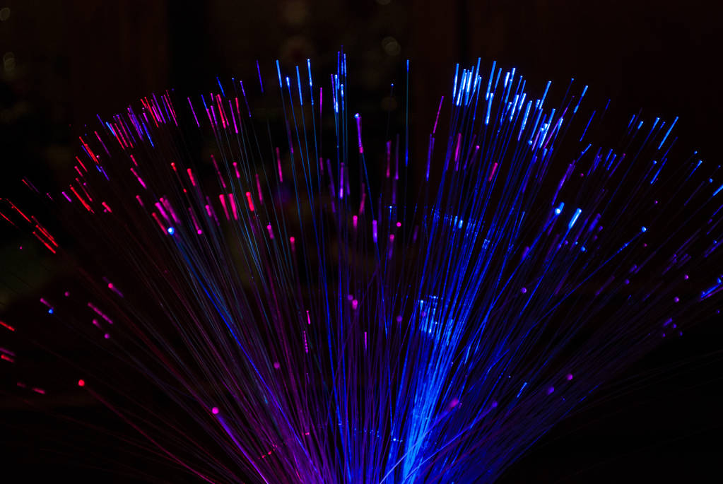 国投瑞银国家安全混合A（001838）位居第五大流通股东