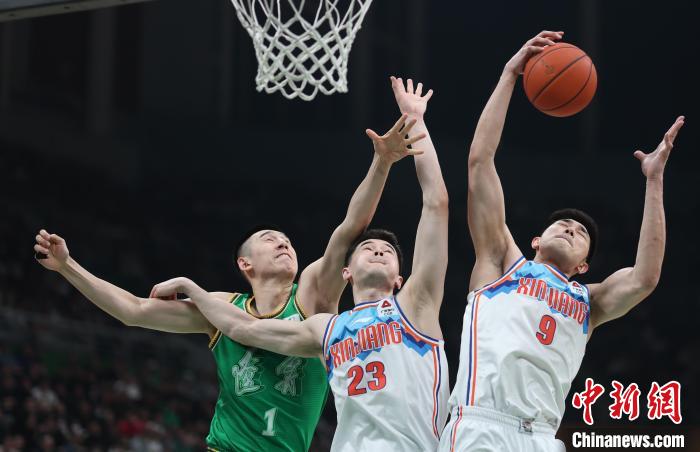 CBA季后赛前瞻：浙江对新疆，矛与盾的博弈将决