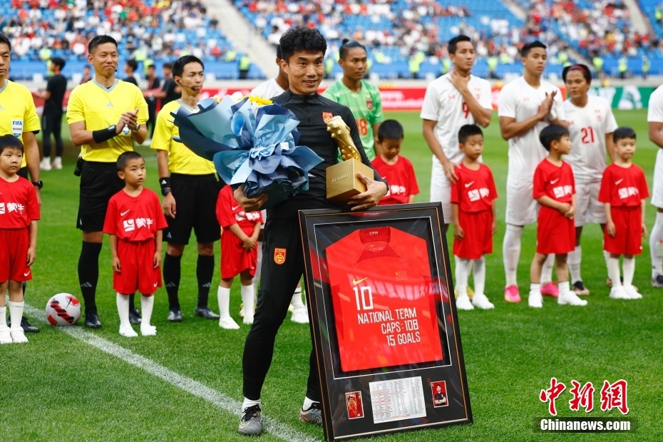 国足“试水”两连胜之后，是时候约战亚洲强队