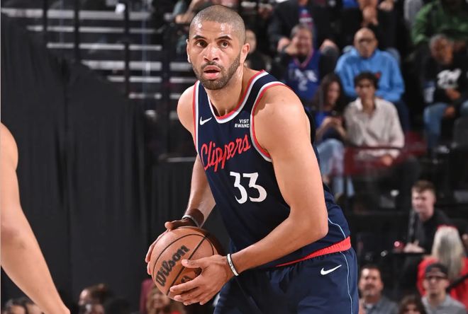 快船力克尼克斯登西部第八 巴图姆低迷成隐患