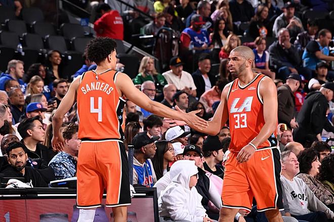 快船力克尼克斯登西部第八 巴图姆低迷成隐患