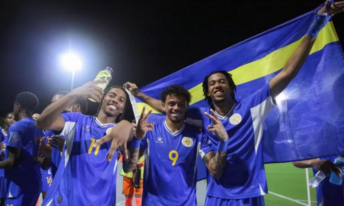 国足迎战库拉索与喀麦隆 周边选人争议引热议