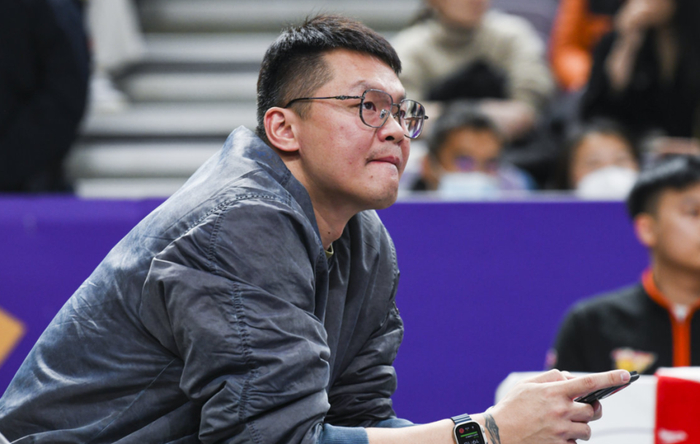 朱芳雨回忆被巩晓彬“摧残”往事：周末敬酒洗