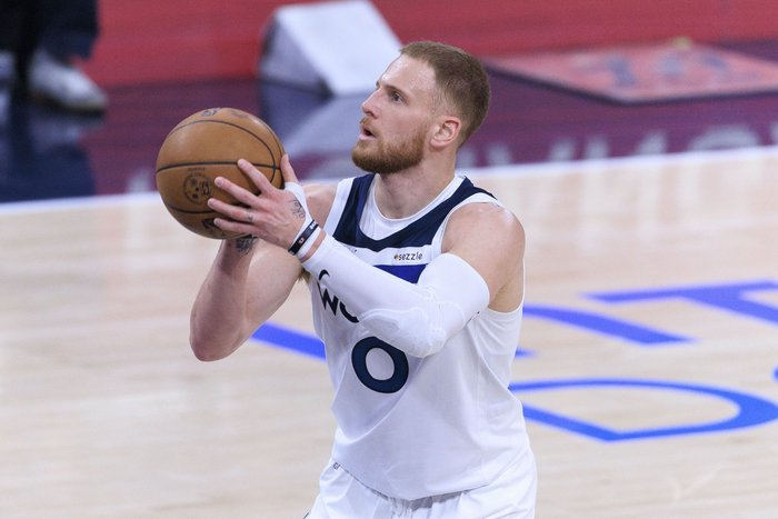 火箭加时赛13-0领先遭逆转 森林狼15-0反超险胜