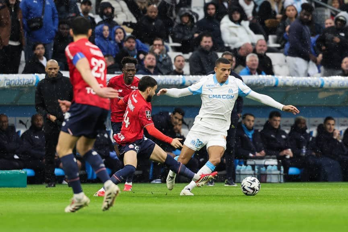 热刺主帅德泽尔比就格林伍德争议言论公开道歉