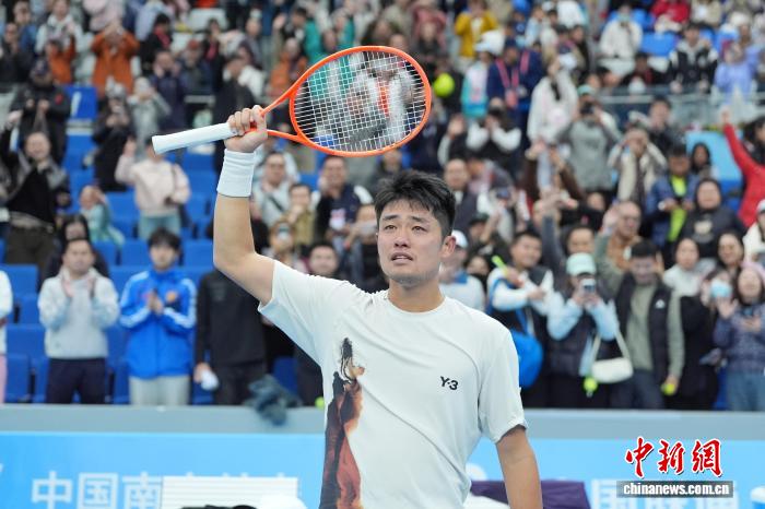 粤港澳全运会三战全运终摘金 吴易昺:敢想敢说