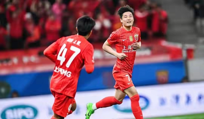 青岛西海岸两连败 郑智执教能力遭质疑